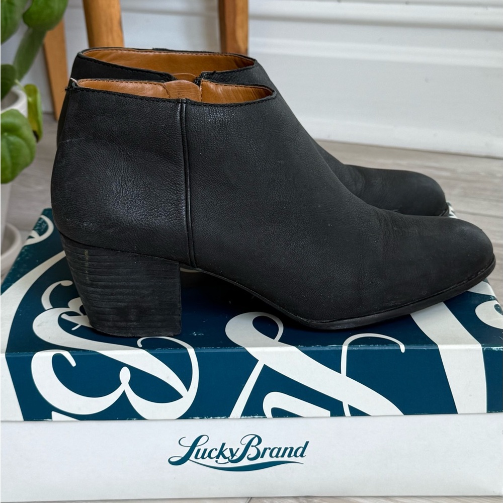 Lucky Brand | Black Brushed Leather Boot